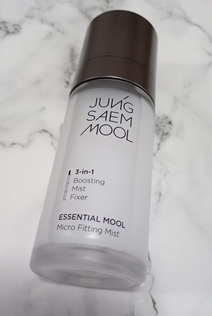 ジョンセンムル エッセンシャル ムル マイクロ フィッティング ミストのパッケージ