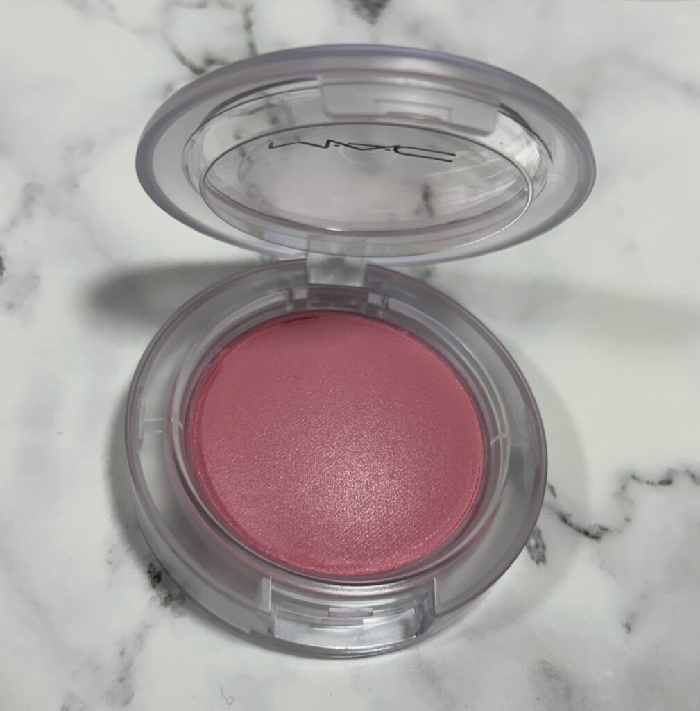 MAC グロープレイ トータリーシンクト 開封状態 シアーピンクの質感