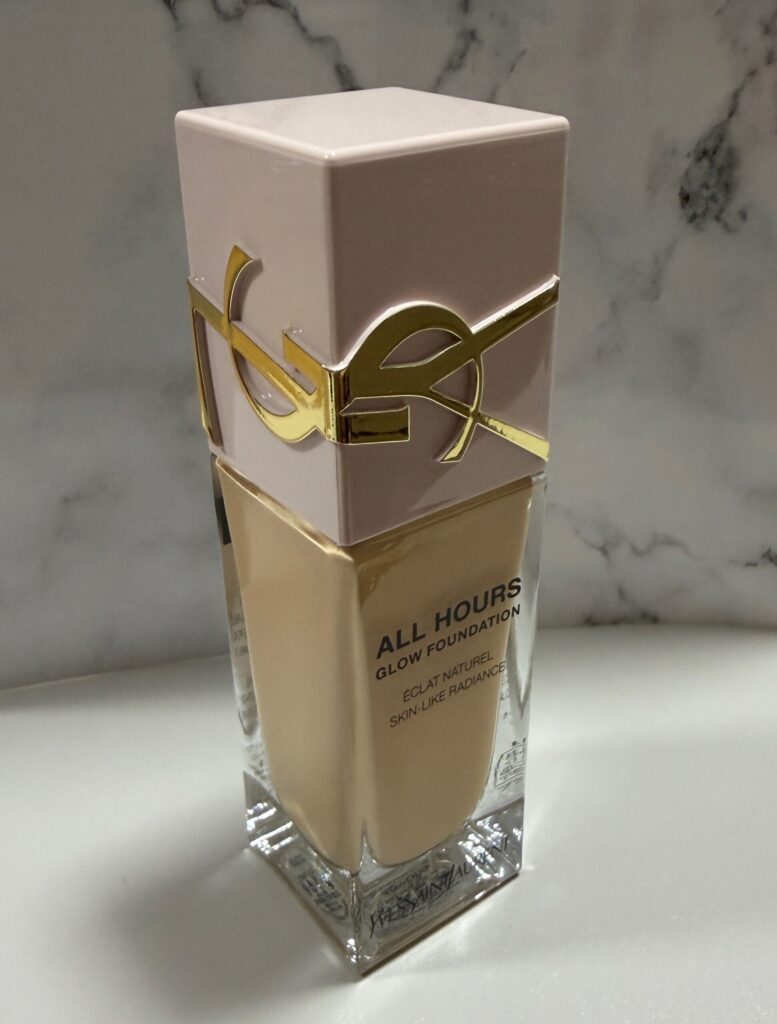 YSL オールアワーズ リキッド グロウ LN1 本体ボトルの外観