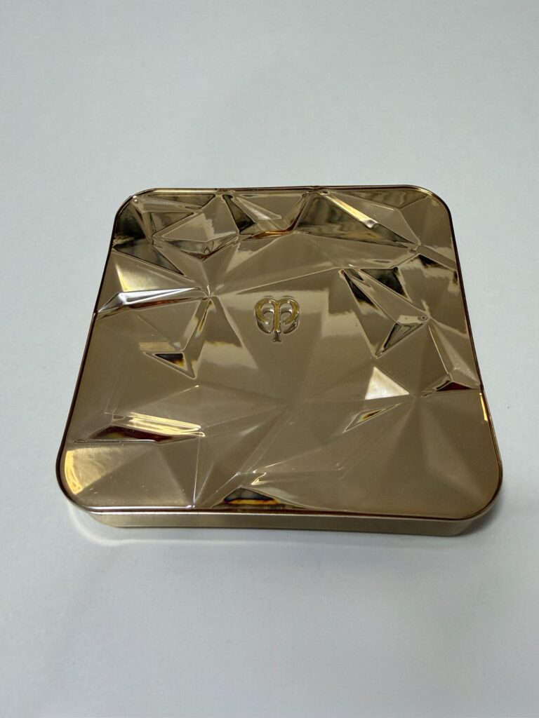 クレ・ド・ポー ル・レオスールデクラ21 Daybreak Shimmer 本体ケース